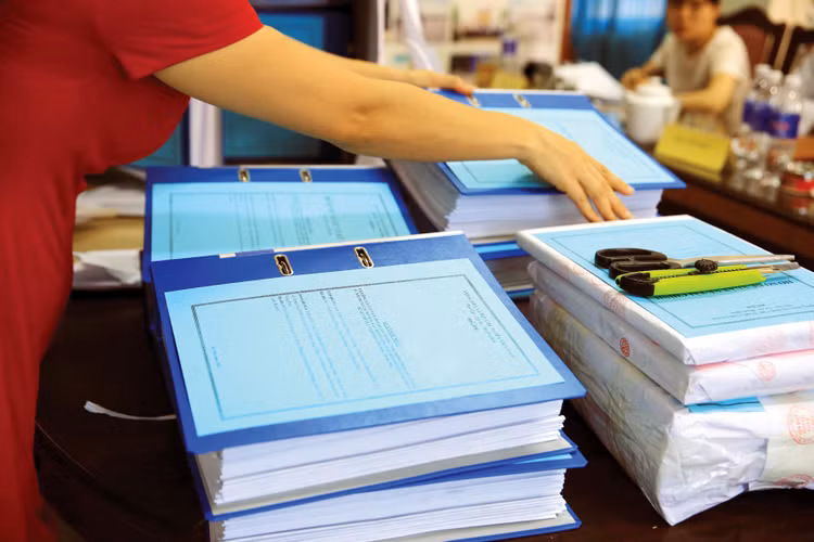 Nhiều nhà thầu im lặng, không kiến nghị khi bị đối xử thiếu công bằng trong các cuộc thầu. Ảnh: Nhã Chi