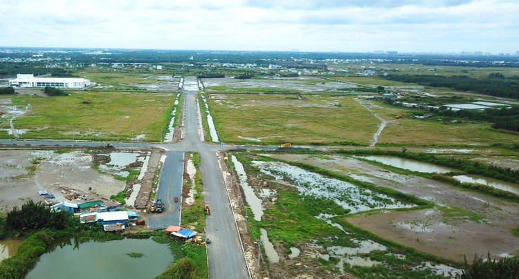 UBND tỉnh Long An kiến nghị cho phép chỉ định thầu đối với các gói thầu tư vấn xác định giá đất từ 100 triệu đồng đến dưới 500 triệu đồng không có nhà thầu tham dự. Ảnh minh họa: Nhã Chi