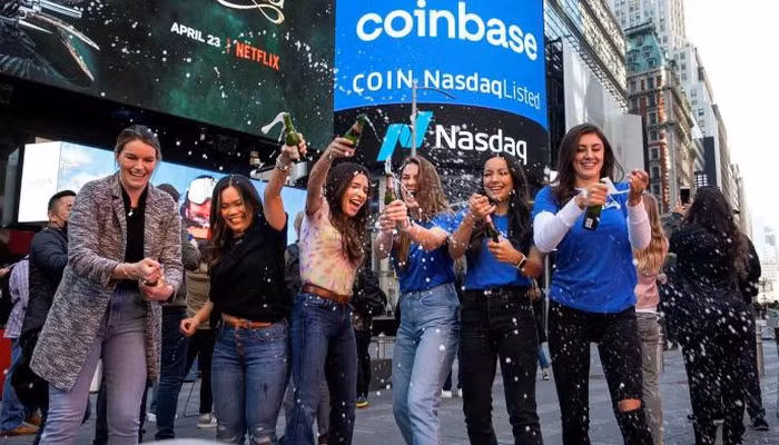 Coinbase vừa có IPO lịch sử trong giới tiền ảo - Ảnh: CNN