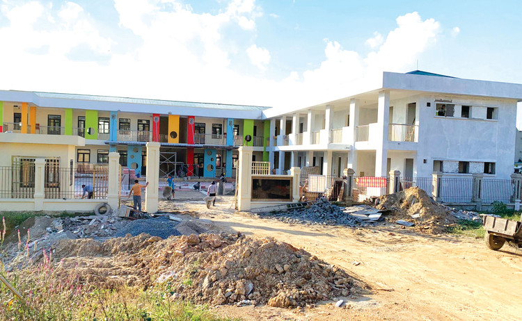 Gói thầu xây dựng Trường Tiểu học Trí Phải (giai đoạn 2), huyện Thới Bình, tỉnh Cà Mau trị giá hơn 11 tỷ đồng đã thuộc về Công ty TNHH Xây dựng Tuấn Giang. Ảnh minh họa: Nhã Chi