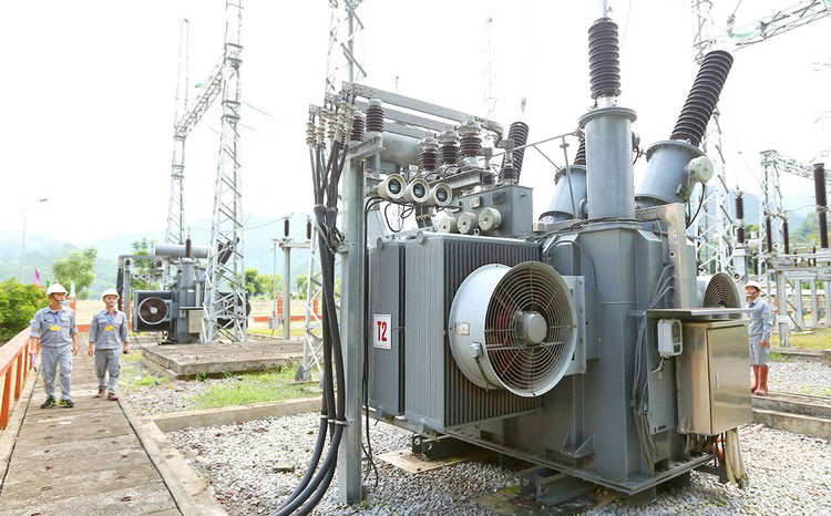 Công ty CP Đầu tư và Xây dựng Hoàng Tiến Phát bị cảnh báo do chậm tiến độ tại một số gói thầu ngành điện. Ảnh minh họa: Nhã Chi