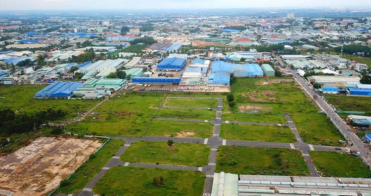 Quản lý và sử dụng đất phải bảo đảm lợi ích chung của toàn dân; người dân được tạo điều kiện tiếp cận, sử dụng đất một cách công bằng, hiệu quả và bền vững. Ảnh: Lê Tiên