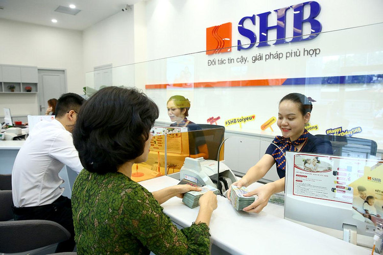 Tính đến cuối tháng 4/2022, tổng dư nợ đối với lĩnh vực bất động sản của tổ chức tín dụng đạt 2.288.278 tỷ đồng, tăng 10,19% so với cuối năm 2021. Ảnh: Tiên Giang