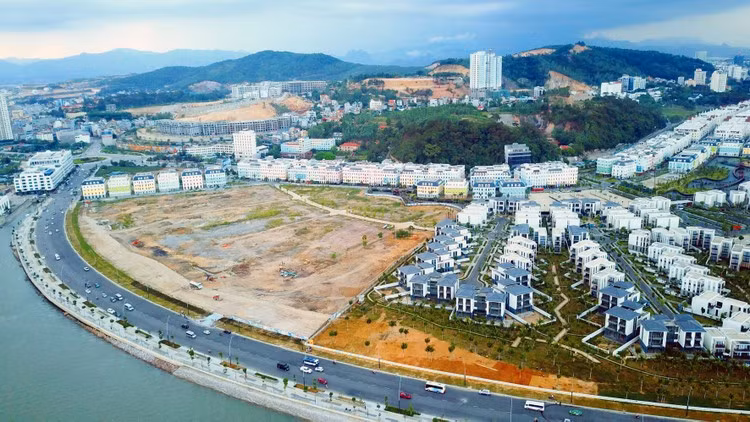 Bộ Kế hoạch và Đầu tư chỉ ra 5 khó khăn, vướng mắc cần sửa đổi, bổ sung, hoàn thiện của Luật này để đáp ứng yêu cầu phát triển kinh tế - xã hội