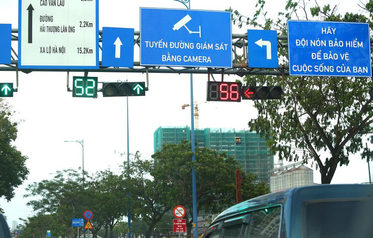 Gói thầu Xây lắp + thiết bị: Đầu tư hệ thống camera giám sát và thiết bị phương tiện kỹ thuật phục vụ công tác quản lý an ninh trật tự trên địa bàn TP.HCM có giá trên 159 tỷ đồng. Ảnh: Nhã Chi