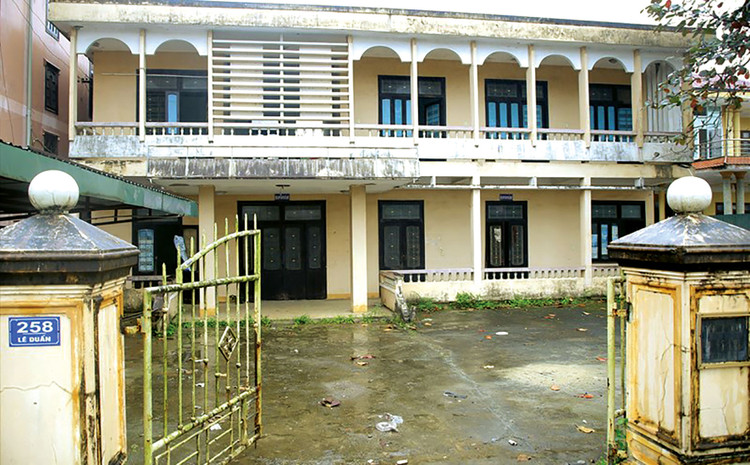 Tài sản là trụ sở làm việc của cơ quan nhà nước dôi dư cần bán hoặc cho thuê bao gồm nhà, công trình vật kiến trúc gắn liền với đất và giá trị quyền sử dụng đất. Ảnh minh họa: NC st