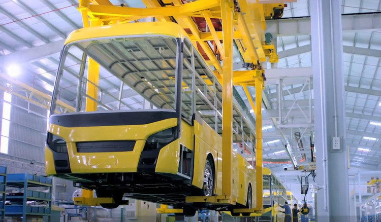 Kế hoạch cơ cấu lại nền kinh tế giai đoạn 2021 - 2025 tập trung vào phát triển doanh nghiệp lớn mạnh, đặc biệt đối với doanh nghiệp Việt Nam, bao gồm cả khu vực nhà nước và tư nhân. Ảnh: Gia Khoa