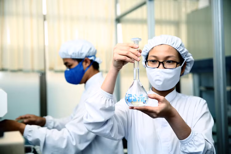 Ủy ban Thường vụ Quốc hội thống nhất trình Quốc hội quyết định việc thí điểm chính sách tháo gỡ vướng mắc cho hoạt động khoa học công nghệ, đổi mới sáng tạo và chuyển đổi số quốc gia. Ảnh: Lê Tiên