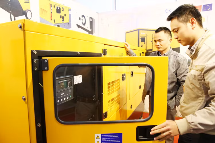 Hồ sơ mời thầu mua sắm hàng hoá đối với gói thầu thuộc phạm vi điều chỉnh của CPTPP không được nêu nhãn hiệu, xuất xứ hàng hóa, kể cả việc nêu tên nước, nhóm nước, vùng lãnh thổ. Ảnh: Lê Tiên