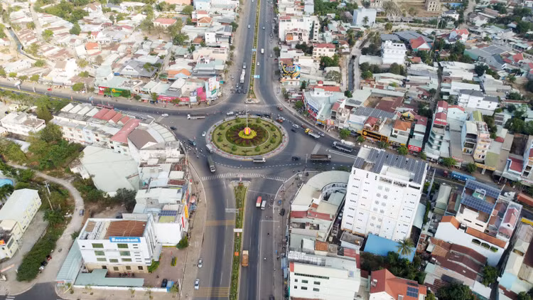 Tầm nhìn đến năm 2050, phấn đấu xây dựng tỉnh Bình Phước trở thành tỉnh công nghiệp hiện đại, phát triển giàu mạnh và văn minh. Ảnh Internet