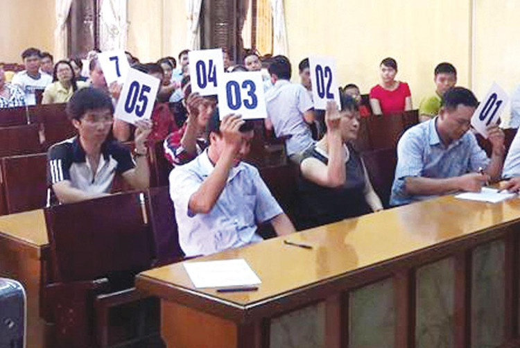 Theo Dự thảo Thông tư đang lấy ý kiến, tổ chức đấu giá tài sản không được đăng ký tham gia trong trường hợp có liên quan với người có tài sản theo quy định của pháp luật về doanh nghiệp. Ảnh minh họa: Kim Anh