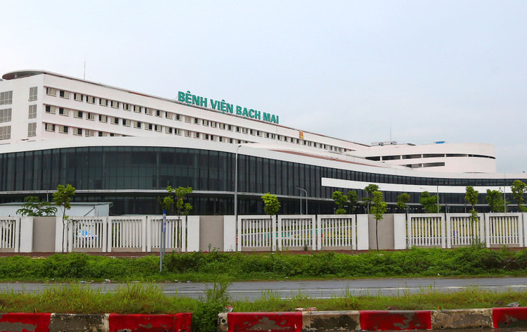 Dự án Bệnh viện Bạch Mai cơ sở 2 và Dự án Bệnh viện Việt Đức cơ sở 2 tại TP. Phủ Lý, tỉnh Hà Nam đang phải “đắp chiếu”. Ảnh: Lê Tiên