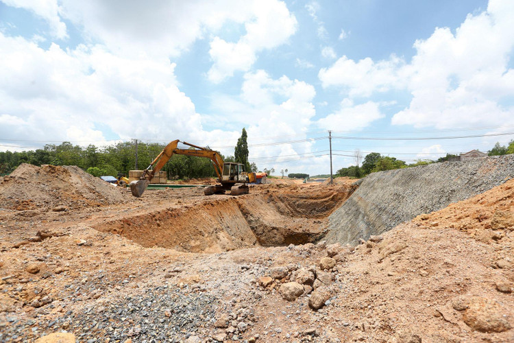 Cơ chế đặc thù từ Nghị quyết 18/NQ-CP cho phép triển khai đồng thời một số công việc liên quan đến công tác bồi thường, tái định cư ngay từ giai đoạn chuẩn bị dự án. Ảnh: Lê Tiên