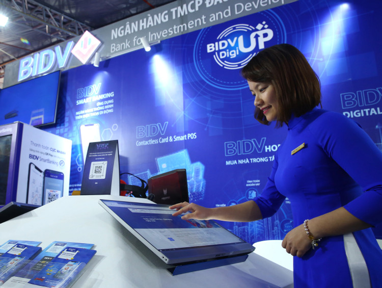 Chiến lược phát triển kinh tế số và xã hội số tại Việt Nam đặt mục tiêu kinh tế số chiếm 30% GDP vào năm 2030. Ảnh: Lê Tiên