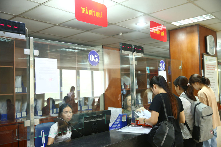 Số vốn đăng ký của doanh nghiệp thành lập mới trong 5 tháng đầu năm giảm 25,3% so với cùng kỳ năm 2022 và là mức thấp nhất kể từ 2019 đến nay. Ảnh: Lê Tiên