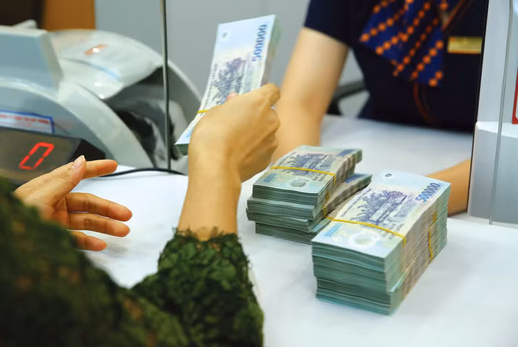 Đến nay, giải ngân các chính sách hỗ trợ thuộc Chương trình phục hồi và phát triển kinh tế - xã hội đạt hơn 86,8 nghìn tỷ đồng. Ảnh: Lê Tiên