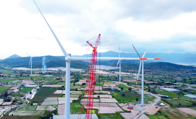 Dự thảo Luật Điện lực (sửa đổi) đang trong quá trình xây dựng có quy định về lựa chọn nhà đầu tư thực hiện dự án điện, nhưng chưa xác định cụ thể trường hợp dự án phải tổ chức đấu thầu. Ảnh: Lê Tiên