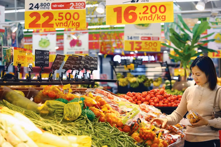 CPI bình quân 5 tháng tăng 4,03%, cao hơn cận dưới mục tiêu cả năm là 4 - 4,5%. Ảnh: Nhã Chi