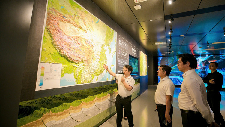 Tham khảo phát triển hạ tầng ven sông tại các đô thị lớn Trung Quốc