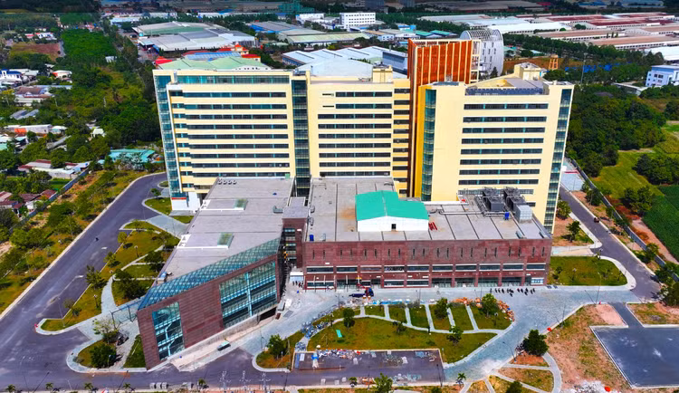 Dự án Đầu tư xây dựng Bệnh viện Đa khoa khu vực Củ Chi dự kiến hoàn thành vào dịp 2/9/2025. Ảnh: Nguyễn Tiến