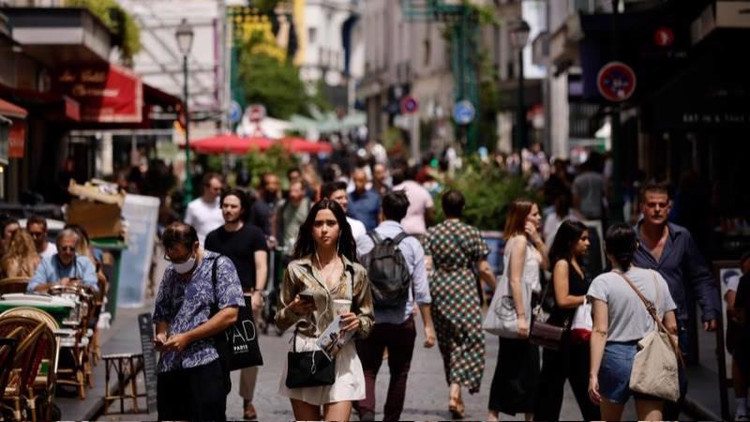 Nều kinh tế Eurozone đang tận hưởng sự khởi sắc trong mùa hè - Ảnh: EPA