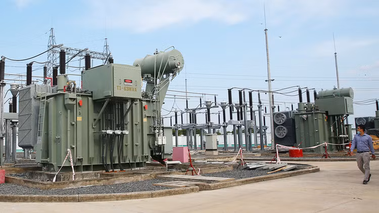 Theo Bên mời thầu, HSDT của nhà thầu kiến nghị không đề cập đến mã hiệu của hàng hóa nên không đáp ứng về thông số kỹ thuật của thiết bị theo yêu cầu của HSMT. Ảnh: Nhã Chi