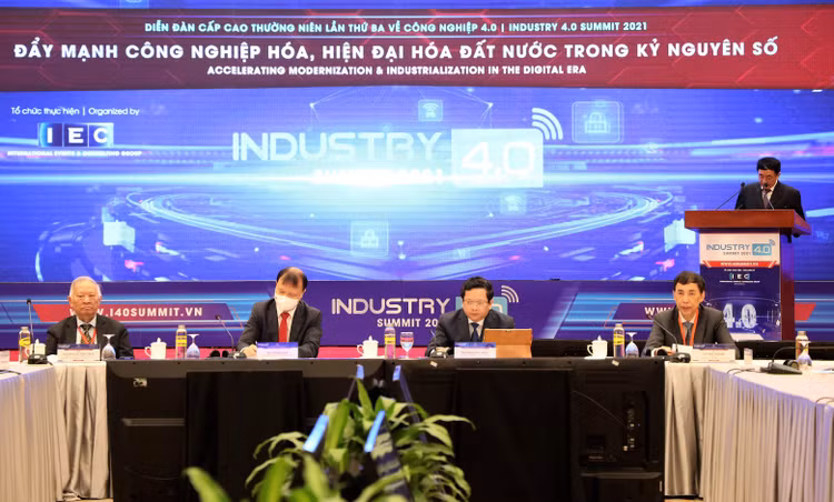 Tư duy và cách tiếp cận mới về công nghiệp hóa, hiện đại hóa