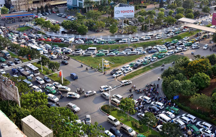 Dự án Xây dựng đường nối đường Trần Quốc Hoàn - đường Cộng Hòa, quận Tân Bình (TP.HCM) được kỳ vọng giải quyết tình trạng ùn tắc tại khu vực Sân bay Tân Sơn Nhất. Ảnh: Song Lê