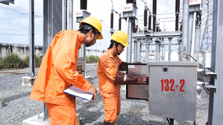 10 tháng đầu năm 2022, EVN ghi nhận khoản lỗ 15.758 tỷ đồng. Ảnh: Nhã Chi