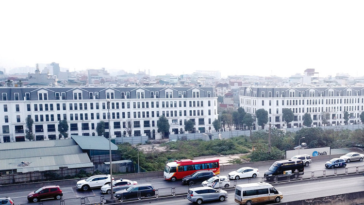 Dự án The Manor Central Park của Công ty CP Bitexco thi công, bán nhà khi chưa được phê duyệt báo cáo đánh giá tác động môi trường. Ảnh: Lê Tiên