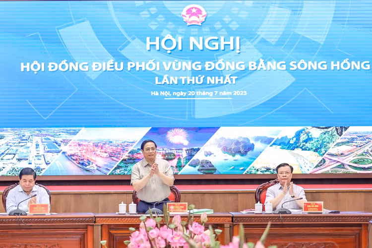 Thủ tướng Chính phủ Phạm Minh Chính chủ trì Hội nghị lần thứ nhất của Hội đồng điều phối Vùng Đồng bằng sông Hồng. Ảnh: Quý Bắc