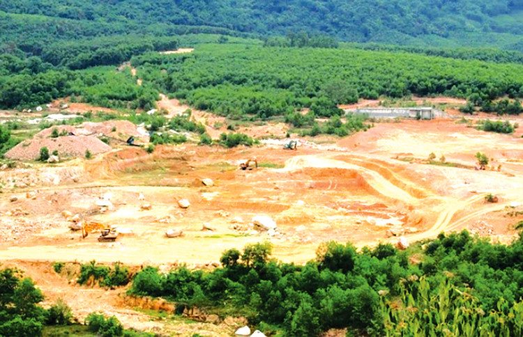 Gần hết 10 tháng năm 2023, giải ngân vốn đầu tư công tại Quảng Nam mới đạt 45,5% kế hoạch. Ảnh minh họa: Nguyễn Hoàng