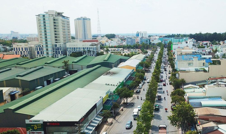 Các nghiên cứu mới đây dự báo, quy mô dân số đến năm 2025 của Đồng Nai sẽ đạt khoảng 4 triệu người, tỷ lệ dân số thành thị sẽ đạt khoảng 60%. Ảnh: Tiên Giang