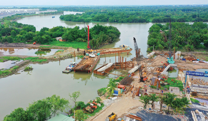 Trong 3 tháng tới, TP.HCM sẽ khởi công nhiều dự án giao thông cửa ngõ lớn. Ảnh: Nhã Chi 16.jpg