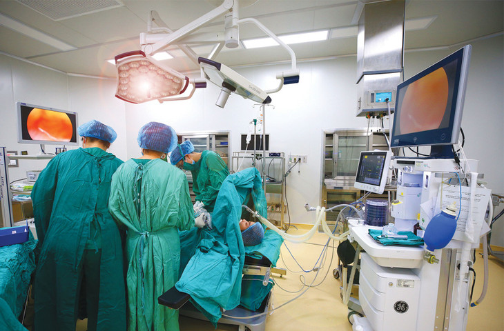 Hiện nay đã có quy định về việc điều chuyển thuốc, thiết bị y tế giữa các cơ sở khám chữa bệnh khi thuốc, thiết bị y tế không có sẵn và không thể thay thế. Ảnh: Lê Tiên 14.jpg
