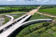 Dự án cao tốc Châu Đốc - Cần Thơ - Sóc Trăng, giai đoạn 1 thiếu cát, đá - Ảnh: Báo Xây dựng