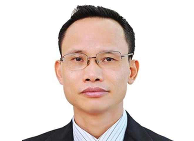Ông Cấn Văn Lực