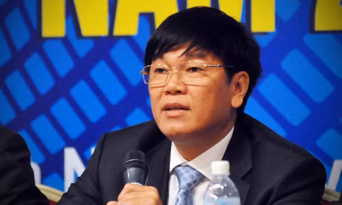 Tài sản chứng khoán của ông Long giảm 832 tỷ đồng trong năm 2015, còn 5.327 tỷ đồng