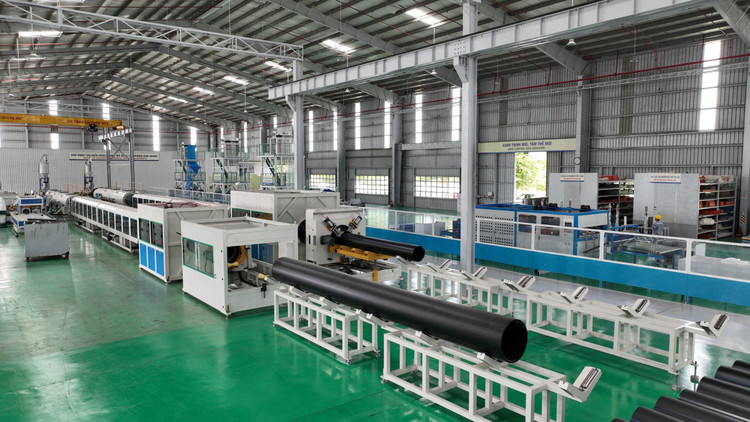 Trung tâm Dịch vụ đấu giá tài sản TP.HCM vừa thông báo tổ chức đấu giá công khai lô máy móc, thiết bị chuyên dụng trong ngành sản xuất nhựa của Công ty CP Nhựa Sài Gòn. Ảnh minh họa: Internet