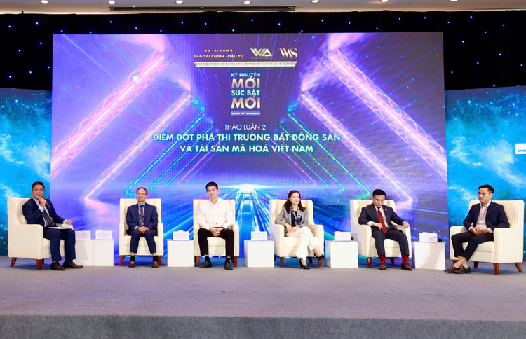 Quang cảnh diễn đàn Cấp cao Cố vấn tài chính Việt Nam VWAS 2025