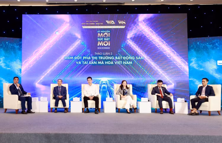 Quang cảnh diễn đàn Cấp cao Cố vấn tài chính Việt Nam VWAS 2025