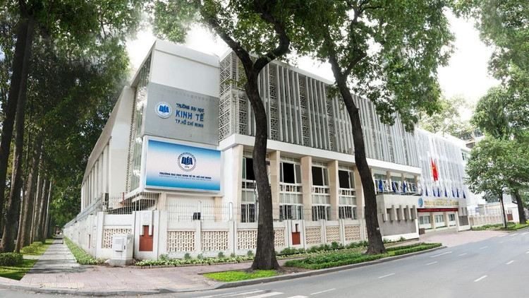 Đấu giá quyền thuê hơn 800m2 mặt bằng của Đại học Kinh tế TP.HCM. ẢNh minh họa: Internet