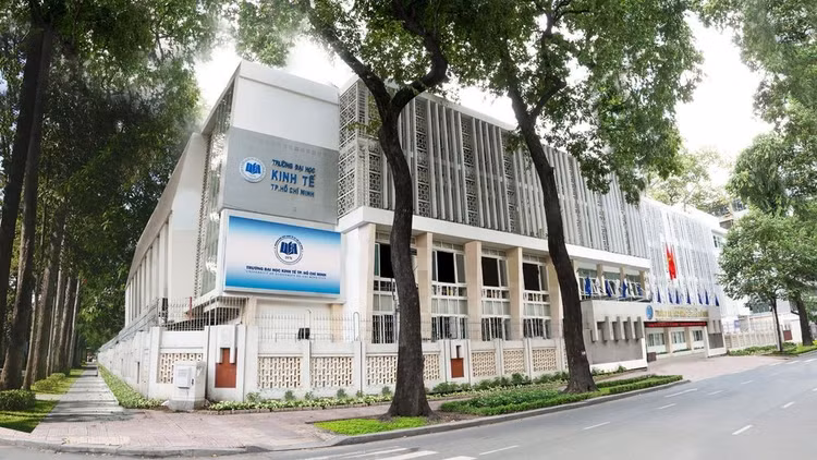 Đấu giá quyền thuê hơn 800m2 mặt bằng của Đại học Kinh tế TP.HCM. ẢNh minh họa: Internet