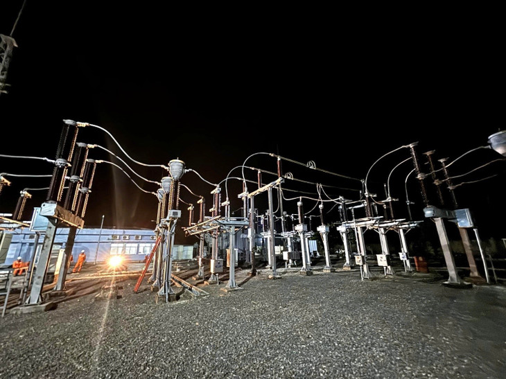 Hạng mục công trình “Ngăn 171, 112 tại Trạm 110kV Phú Quốc, tỉnh An Giang thuộc công trình Đường dây 110kV Phú Quốc - Nam Phú Quốc” vừa hoàn thành đóng điện ngày 2/7/2025 1.jpg