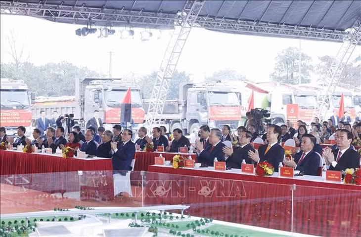 bao-tang-dang-cong-san-viet-nam-1770090791785-17700907919941292345586.jpg