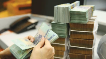 Đến cuối tháng 7/2025, dư nợ tín dụng của toàn nền kinh tế đạt hơn 17,2 triệu tỷ đồng, tăng 9,9% so với cuối năm 2024. Ảnh: Lê Tiên