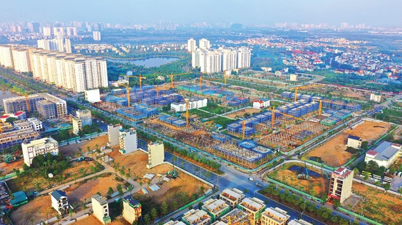 Cơ chế, chính sách đặc thù tại Nghị quyết số 170/2024/QH15 được mở rộng để tháo gỡ khó khăn, vướng mắc đối với các dự án, đất đai trong kết luận thanh tra, kiểm tra, bản án có tình huống pháp lý tương tự. Ảnh: Tiên Giang