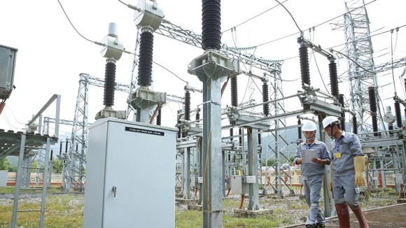 Chuẩn bị hạ tầng điện cho không gian phát triển mới của TP.HCM sau hợp nhất. Ảnh: Song Lê