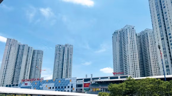 Việc hình thành mạng lưới đường sắt đô thị sẽ thúc đẩy mô hình phát triển đô thị theo định hướng giao thông công cộng, biến giá trị thặng dư đất đai thành ngân sách tái đầu tư hạ tầng. Ảnh: Bảo Tín