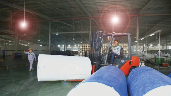 Tính chung 11 tháng năm 2025, cả nước có 177.993 doanh nghiệp thành lập mới, tăng 20,9% so với cùng kỳ năm 2024. Ảnh: Lê Thắng